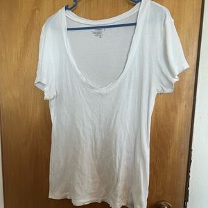 White v-neck t-shirt. Size: Large. Brand: Old Navy. 100% cotton.